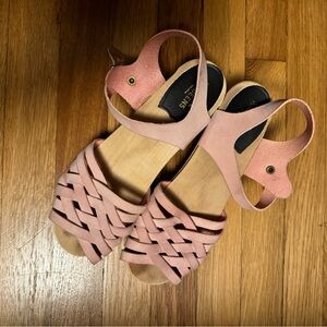 Swedish Hasbeens sandals size 39 light pink
